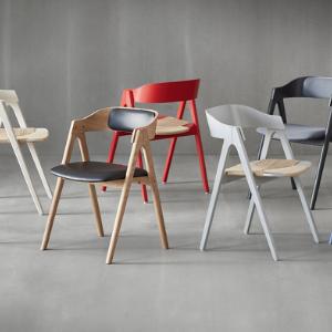 High-quality Danish design chairs and benches
